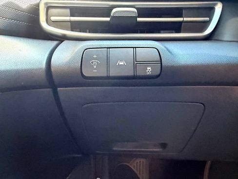 Used 2021 Hyundai Elantra SEL FWD image 20