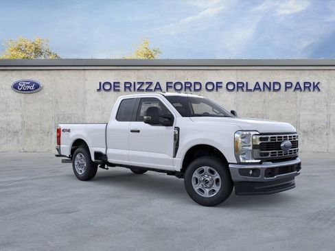 New 2026 Ford F250 XLT image 7