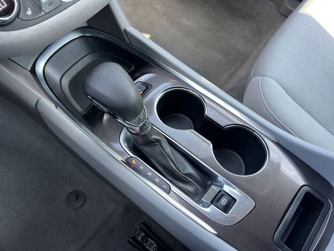 Used 2024 Chevrolet Malibu LT image 7