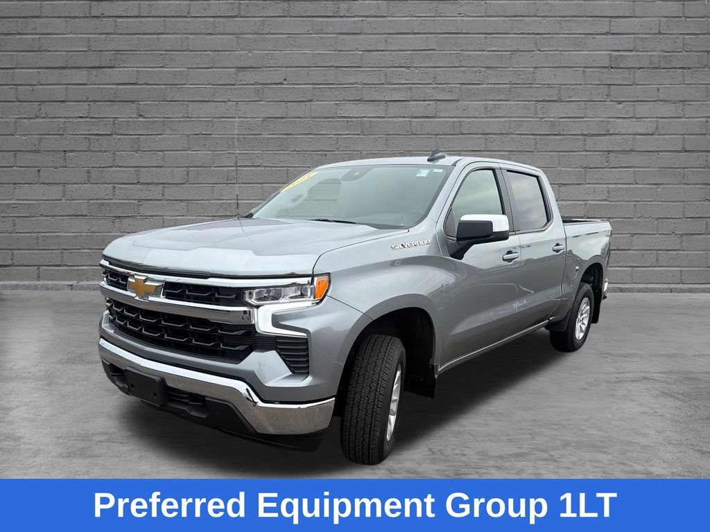 Used 2024 Chevrolet Silverado 1500 LT w/ Convenience Package II AWD/4WD image 3