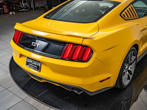 Used 2015 Ford Mustang GT Premium w/ Equipment Group 401A RWD image 18