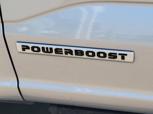 Used 2021 Ford F150 Lariat w/ Equipment Group 501A Mid AWD/4WD image 15