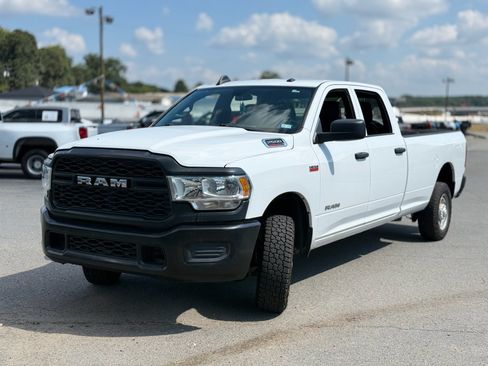 Used 2022 RAM 2500 Tradesman RWD image 34