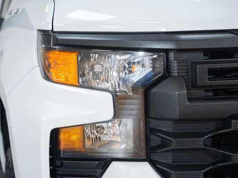 Used 2025 Chevrolet Silverado 1500 W/T w/ WT Value Package AWD/4WD image 13