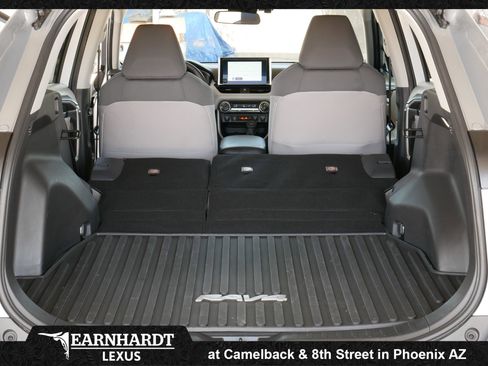 Used 2025 Toyota RAV4 XLE w/ Convenience Package image 33
