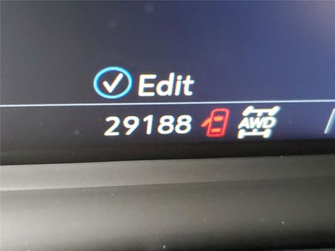 Used 2023 Cadillac XT5 Premium Luxury image 28