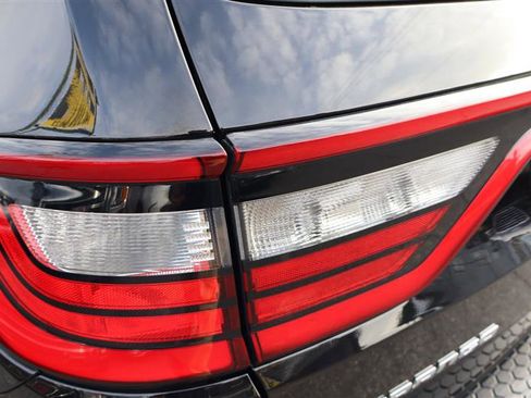 Used 2021 Dodge Durango SXT w/ 3rd Row Seating Group image 28