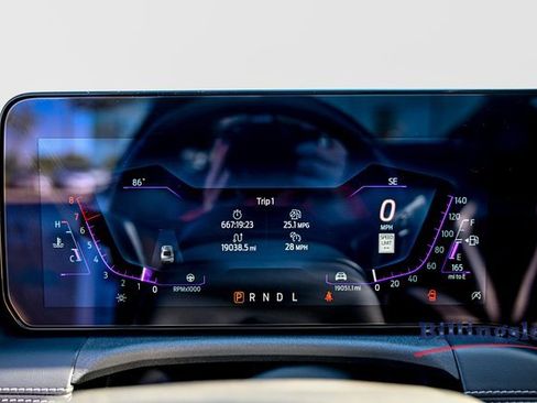 Used 2024 Ford Mustang Premium image 9