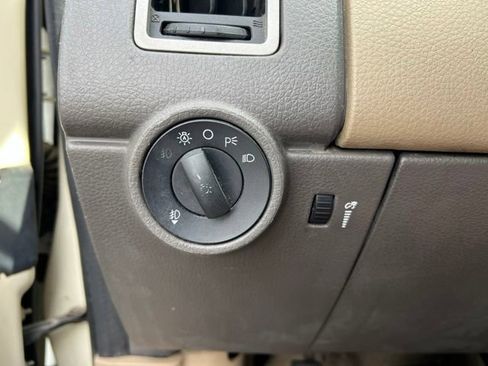 Used 2007 Ford Edge SEL FWD image 10