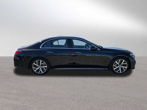 New 2026 Mercedes-Benz E 350 4MATIC Sedan image 2