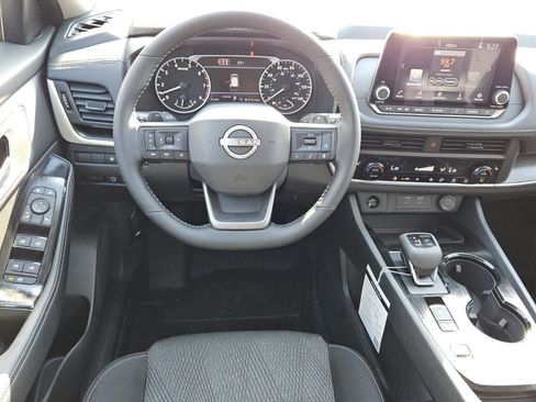 New 2026 Nissan Rogue SV w/ Cold Weather Package FWD image 5