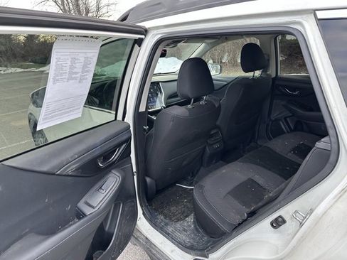 Used 2021 Subaru Outback Premium image 11