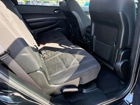 Used 2025 Dodge Durango GT AWD/4WD image 12