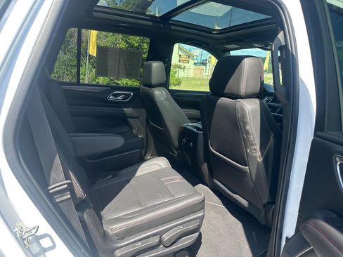 Used 2021 Chevrolet Tahoe RST w/ Luxury Package AWD/4WD image 23