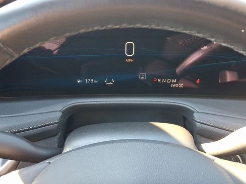 Certified 2025 Cadillac XT4 Premium Luxury image 19