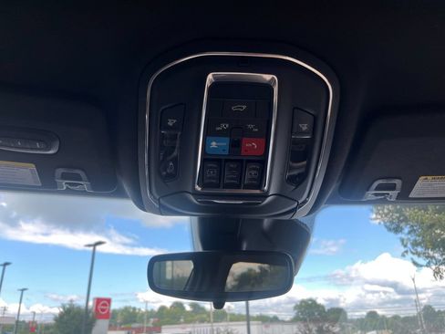 Used 2024 Jeep Grand Cherokee L Limited RWD image 44