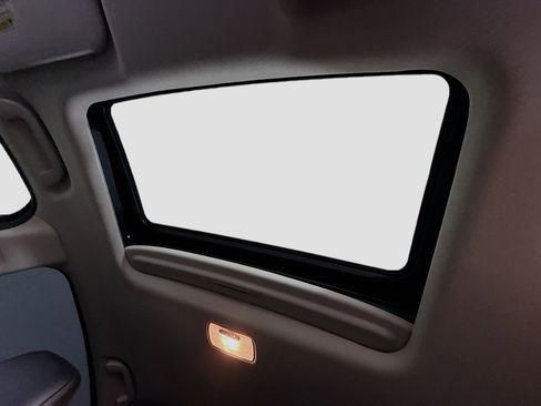 Used 2019 Honda HR-V EX-L image 41