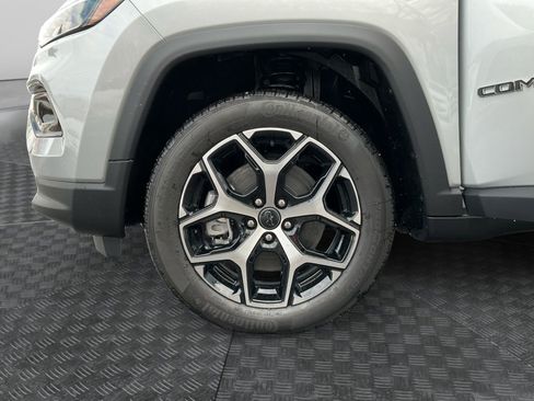 New 2026 Jeep Compass Limited AWD/4WD image 14