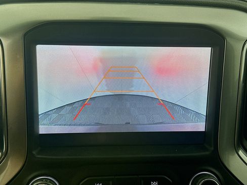 Used 2019 Chevrolet Silverado 1500 LT Trail Boss image 22