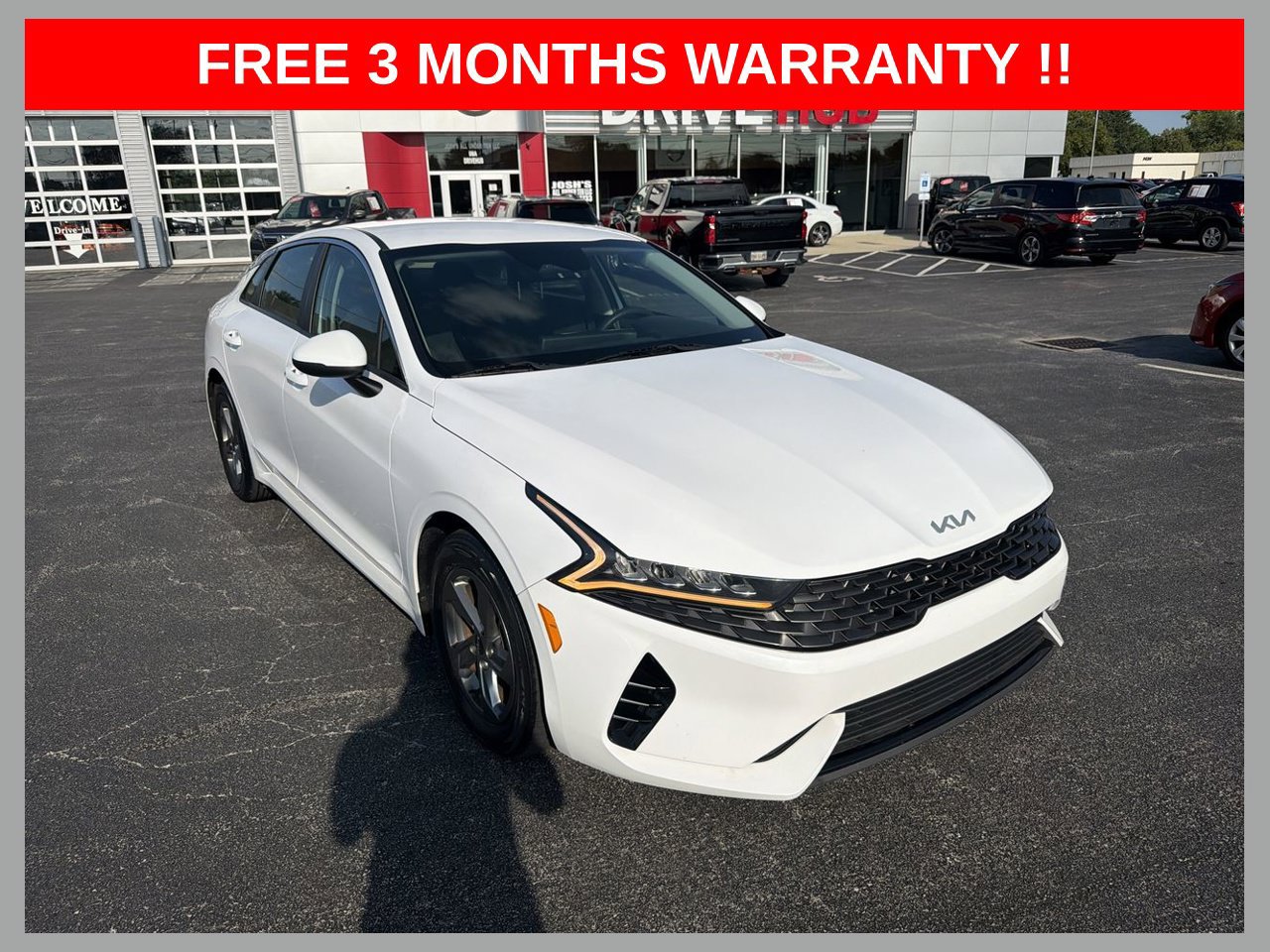 Used 2022 Kia K5 LXS FWD image 1