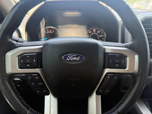 Used 2020 Ford F150 Lariat AWD/4WD image 8