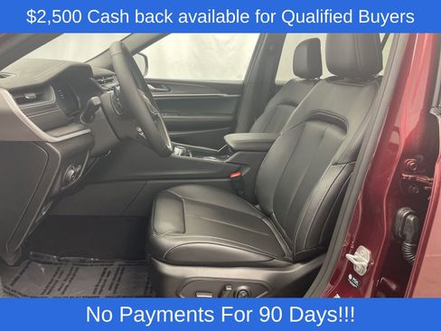 New 2025 Jeep Grand Cherokee L Limited w/ Black Appearance Package AWD/4WD image 9