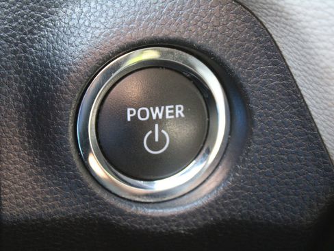 Used 2024 Toyota RAV4 XLE image 32