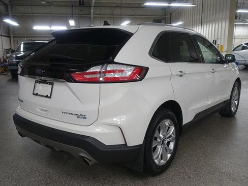 Used 2020 Ford Edge Titanium AWD/4WD image 7