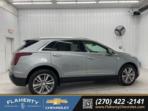 Used 2025 Cadillac XT5 Premium Luxury w/ LPO, Floor Liner Package FWD image 2
