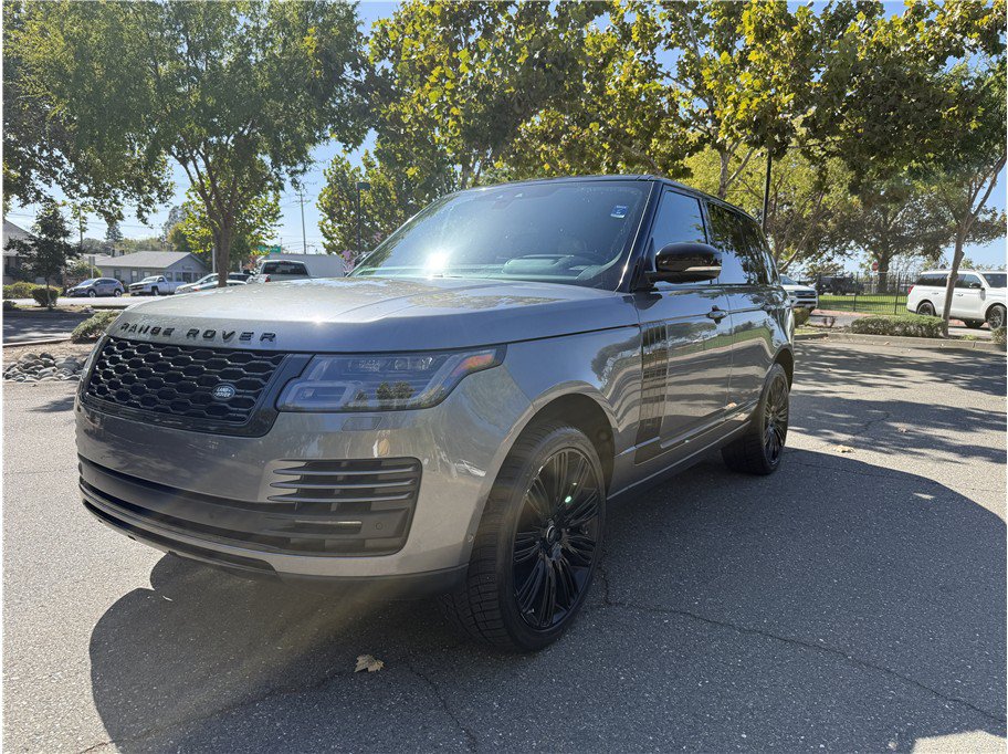 Used 2019 Land Rover Range Rover Supercharged AWD/4WD image 1