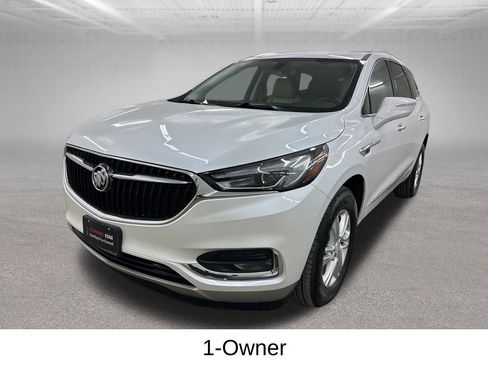 Used 2021 Buick Enclave Essence w/ Sound and Sites Package image 8