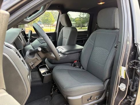 Used 2026 RAM 2500 Big Horn AWD/4WD image 17