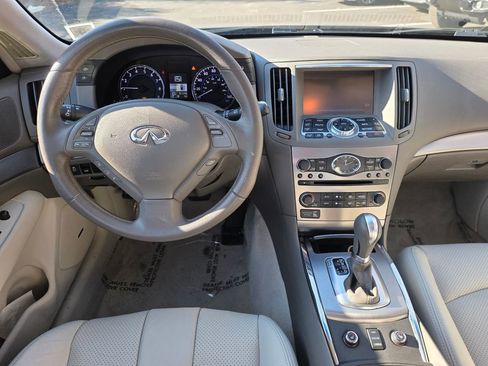 Used 2015 INFINITI Q40 AWD w/ Navigation Package image 13