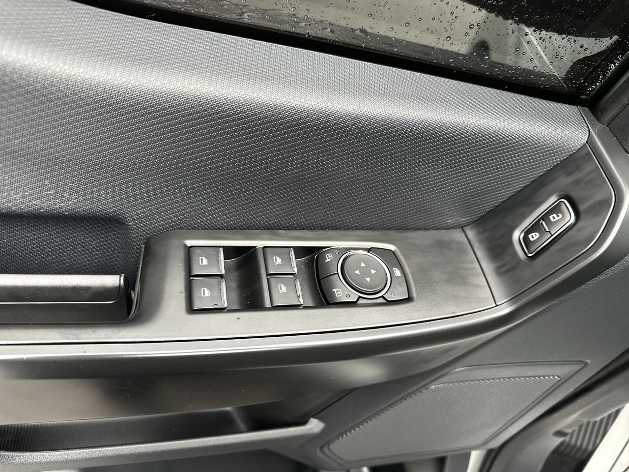 Used 2025 Ford F150 STX RWD image 3