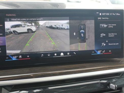 Certified 2024 BMW X7 xDrive40i w/ Executive Package image 21