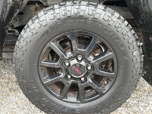 Used 2015 Toyota Tundra TRD Pro image 2