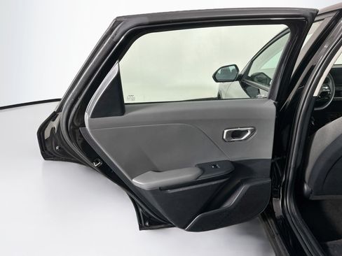 Used 2025 Kia K4 FWD image 26
