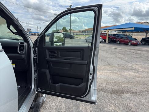 New 2026 RAM 2500 Tradesman AWD/4WD image 14