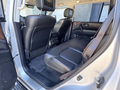 Used 2018 Nissan Armada Platinum w/ Interior Lighting Package AWD/4WD image 29
