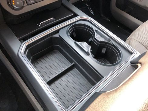 Used 2020 Ford F350 XLT w/ XLT Premium Package image 23