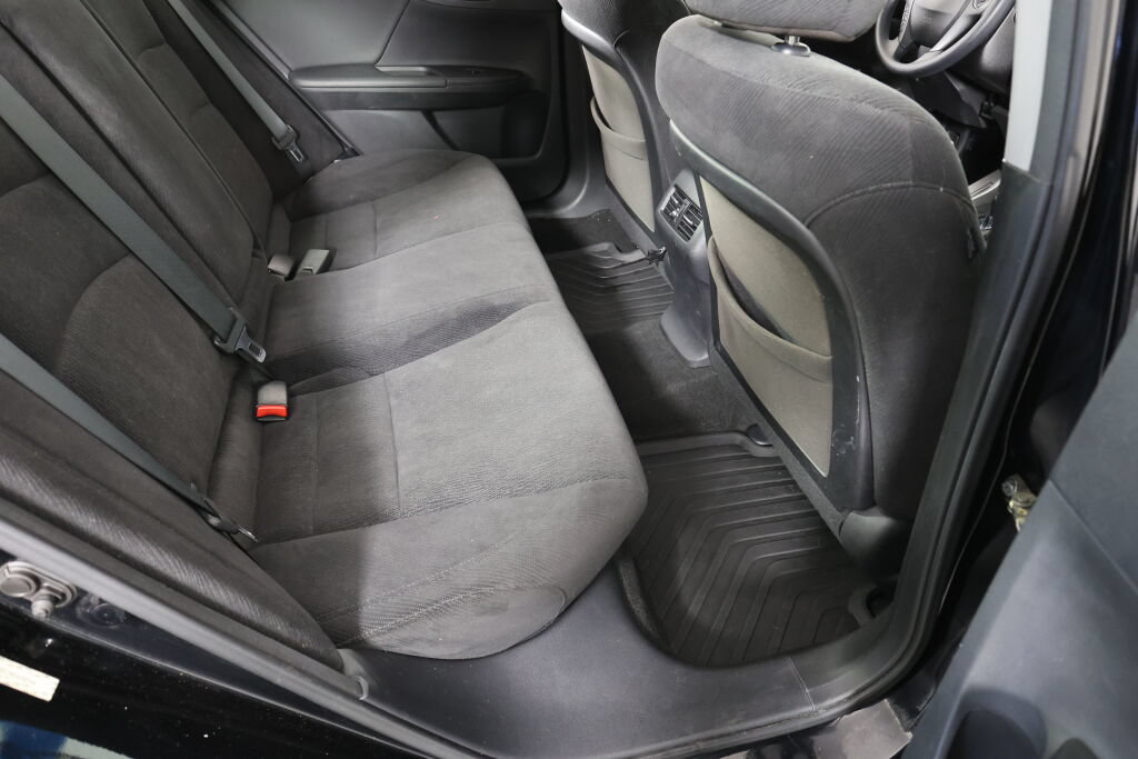 Used 2013 Honda Accord EX image 22