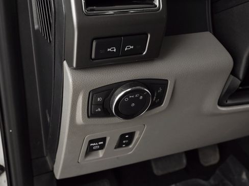 Used 2019 Ford F150 XLT w/ Equipment Group 302A Luxury image 29