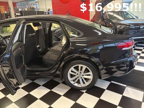 Certified 2020 Volkswagen Passat 2.0T S image 2