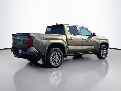 Certified 2025 Toyota Tacoma Limited image 2