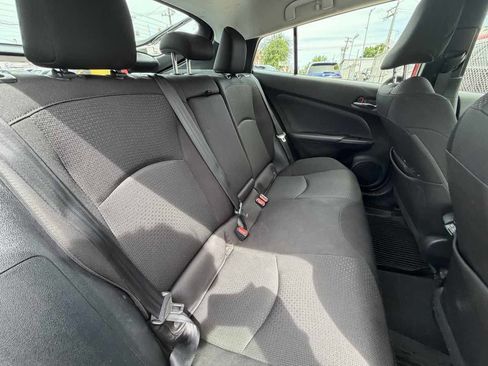 Used 2022 Toyota Prius LE FWD image 24