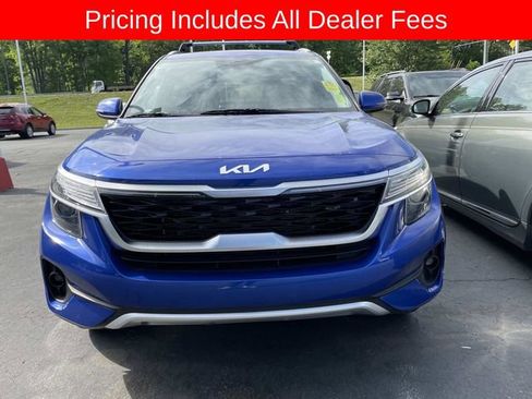 Used 2023 Kia Seltos S w/ Navigation Package AWD/4WD image 7