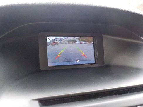 Used 2015 Ford Focus SE w/ SE Sport Package image 20