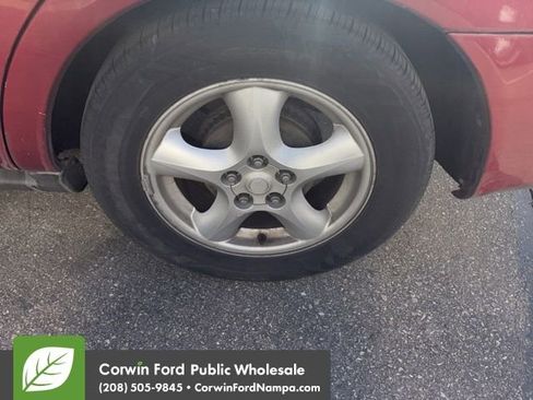 Used 2002 Ford Taurus SES image 11