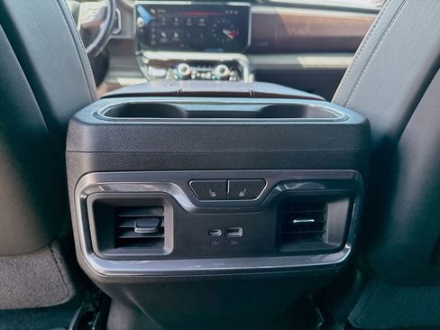Used 2023 GMC Sierra 1500 Denali Ultimate AWD/4WD image 23