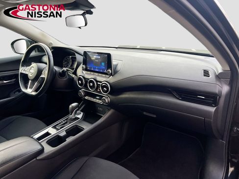 Used 2021 Nissan Sentra SV image 36